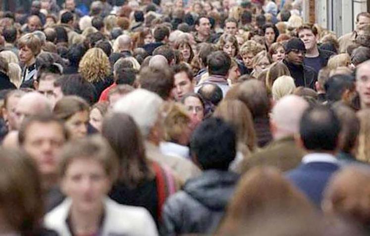 Avec plus de 6 millions d’habitants recensés au 1er janvier 2016, les Hauts-de-France sont la troisième région française 
la plus peuplée.