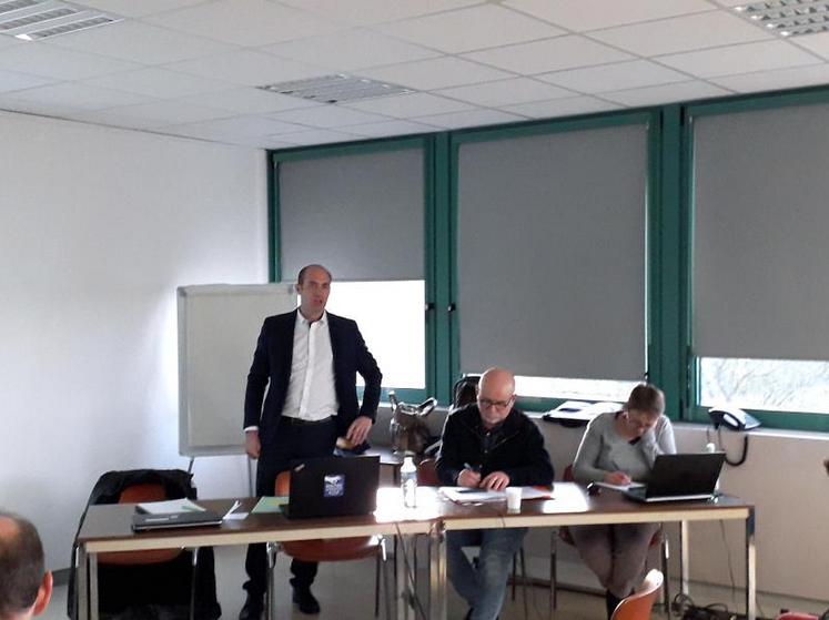 L’assemblée générale de la Fédération des multiplicateurs de semences des Hauts-de-France s’est penché sur l’avenir
de cette production dans un contexte de réduction des substances actives.