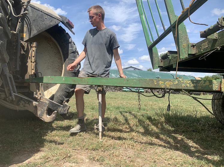 Antoine Bruniaux a reçu le prix jeune du concours Trucs et astuces avec ce pied de plateau réglable. Une invention parmi d’autres, qui le motivent au quotidien.